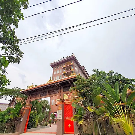 Puok Hotel