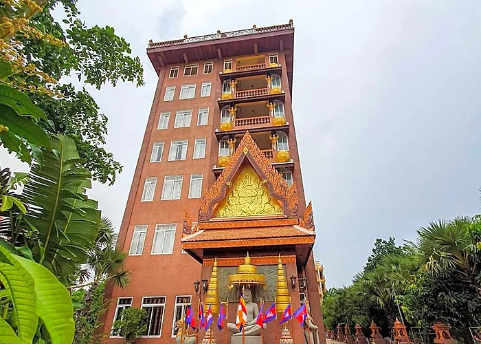 Puok Hotel