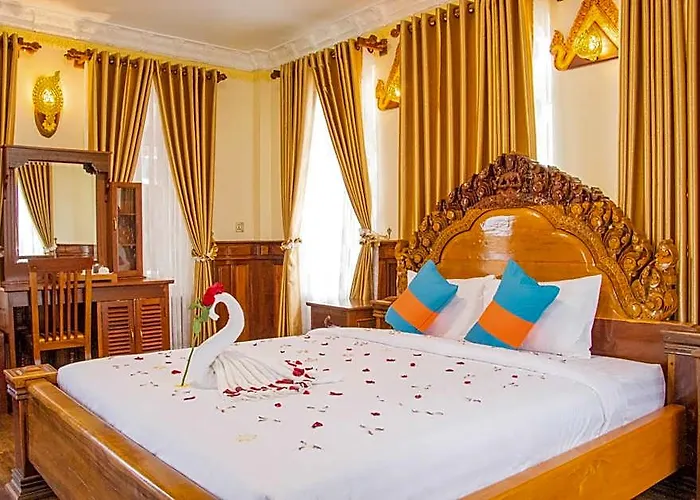 Puok Hotel 3*