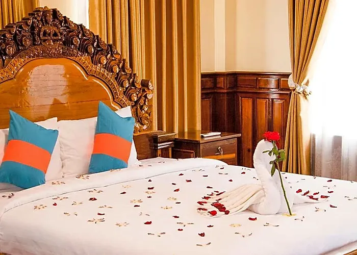 Puok Hotel 3*